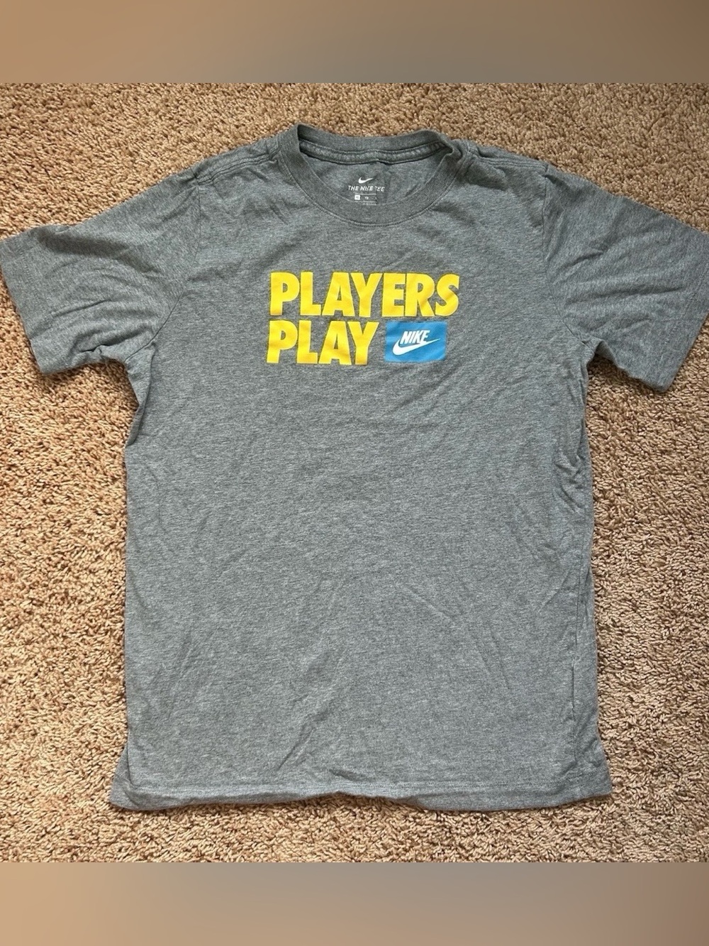 Nike The Tee Unisex Kids Players Play T-shirt Sz XL Grey Yellow Blue Boys Girls